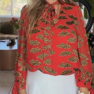 Alice + Olivia Red Leopard-Print Tie-Neck Blouse
